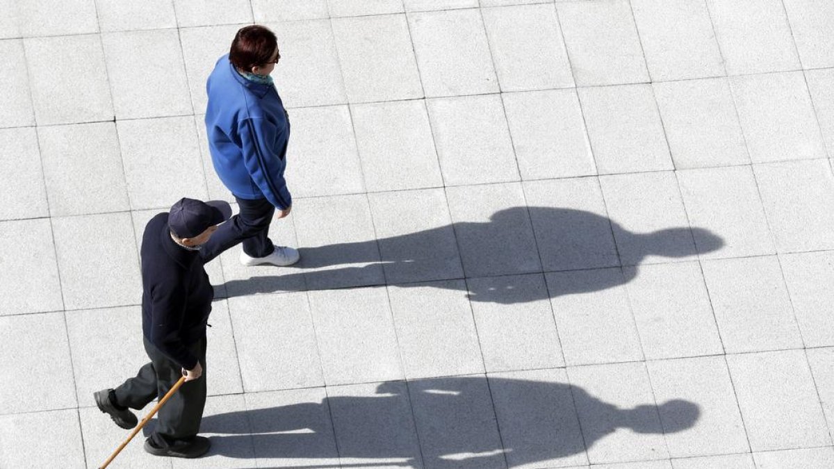 La esperanza de vida es 4,4 años menor en los hombres que en las mujeres