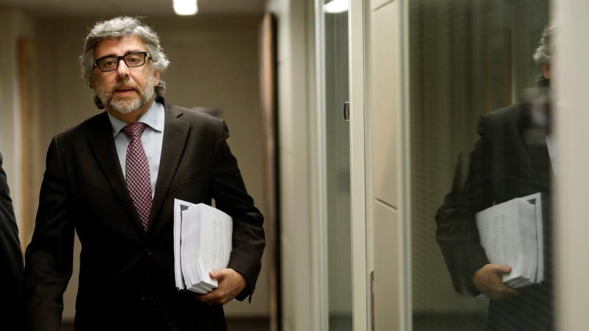 L'advocat de Turull, Rull i Sànchez sol·licita ajornar la vista tres setmanes