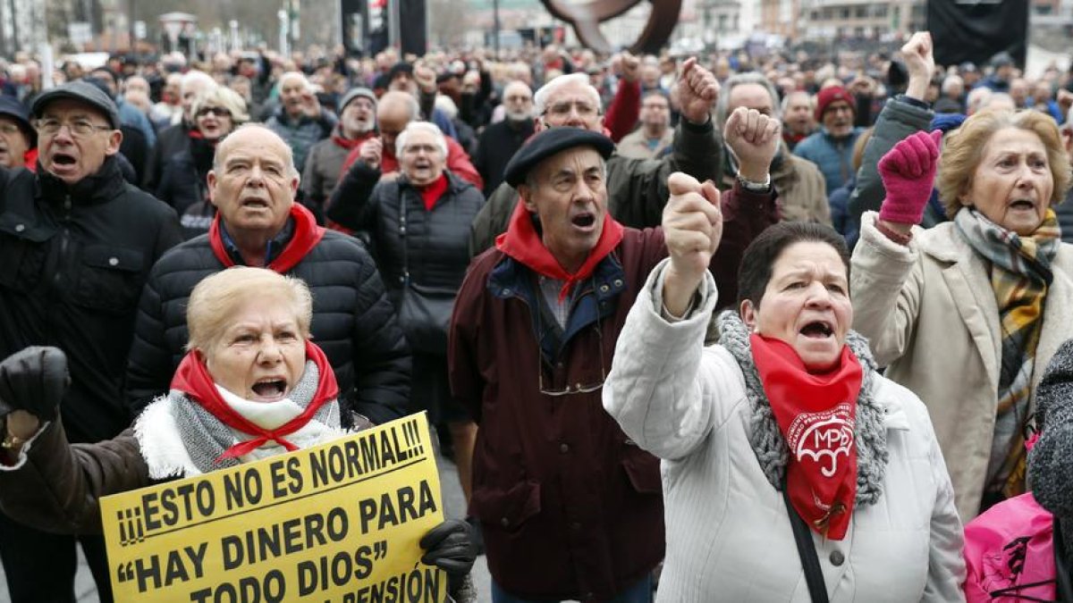 UGT pide un impuesto finalista para asegurar el futuro de las pensiones