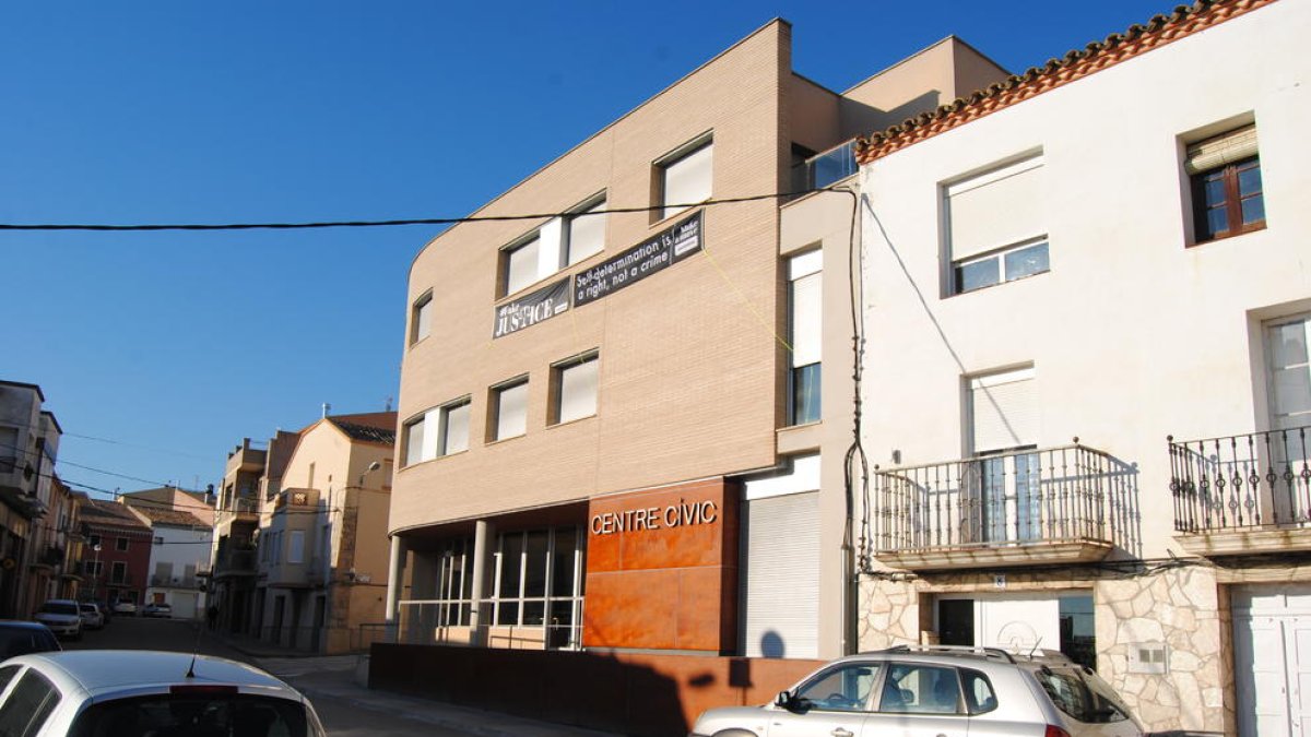 El edificio del Centre Cívic.