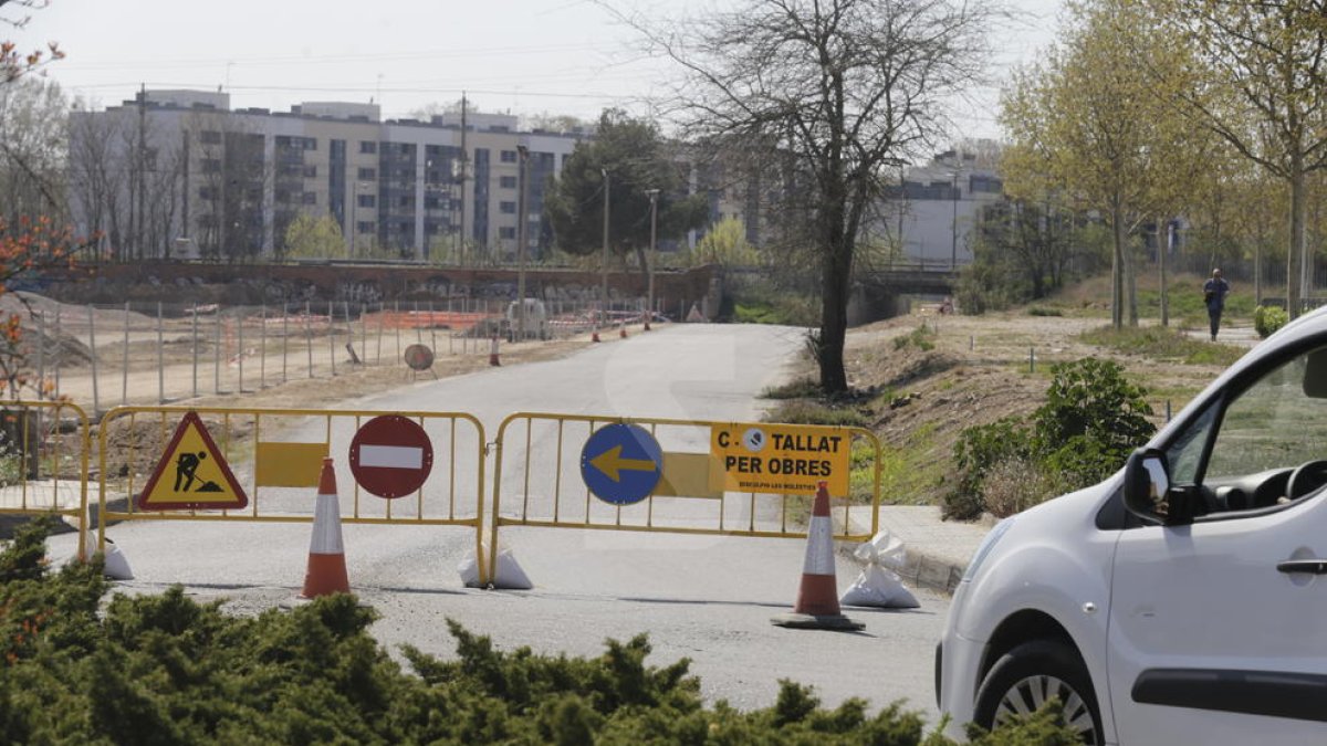 Cortes viarios por las obras a la antigua Hípica de Lleida