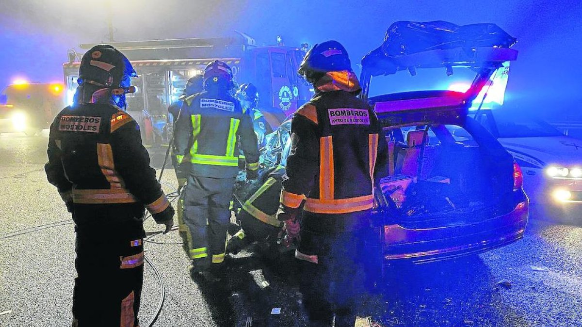 Mor al xocar amb un cotxe que anava contra direcció a Madrid