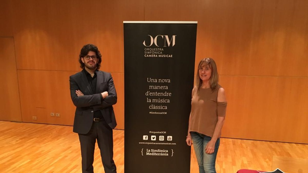 Tomàs Grau, ayer con la directora del Auditori Puri Terrado.