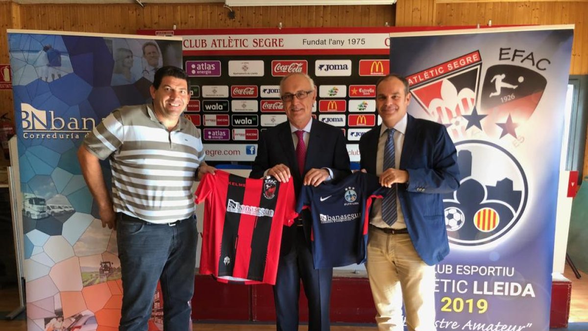 El Atlètic Lleida presenta el patrocinador del primer equipo del EFAC