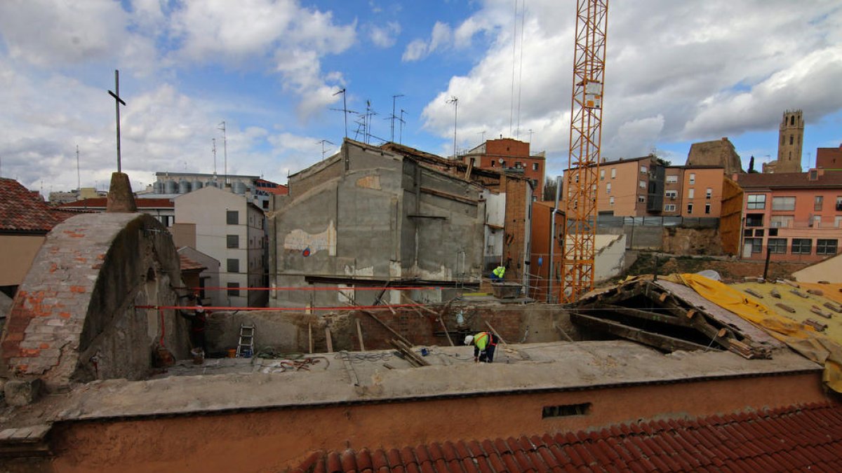 Estado de las obras de la retirada de la cubierta del oratorio en marzo de 2018, tres meses antes de finalizarse.