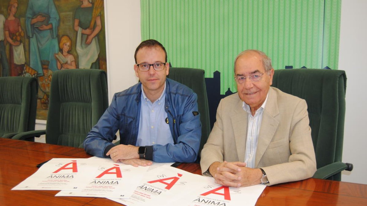 Solsona y Pujol dieron a conocer ayer el nombre del galardonado.