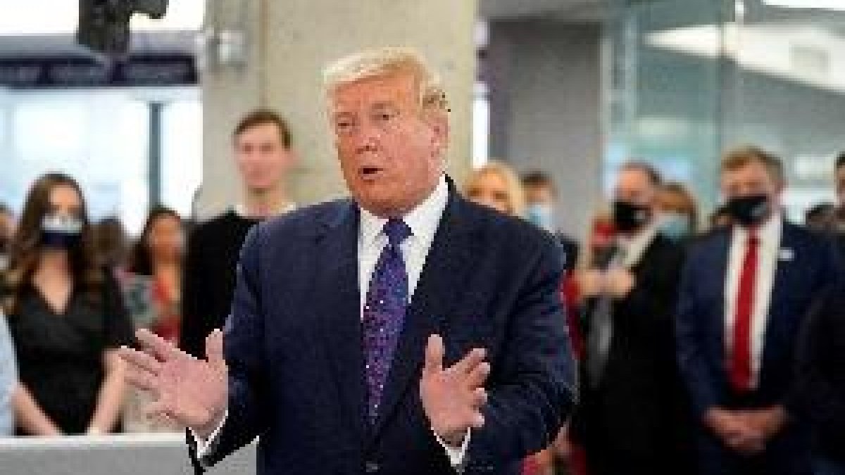 Trump acusa a los demócratas de