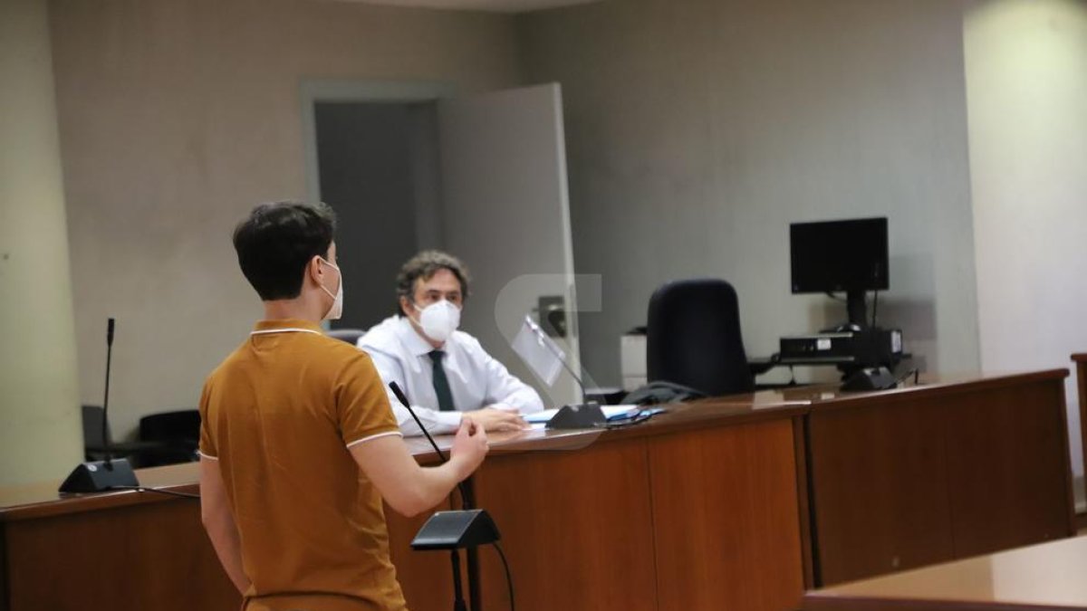 L'acusat d'abusar sexualment d'una noia al Pont de Suert declara que les relacions van ser consentides