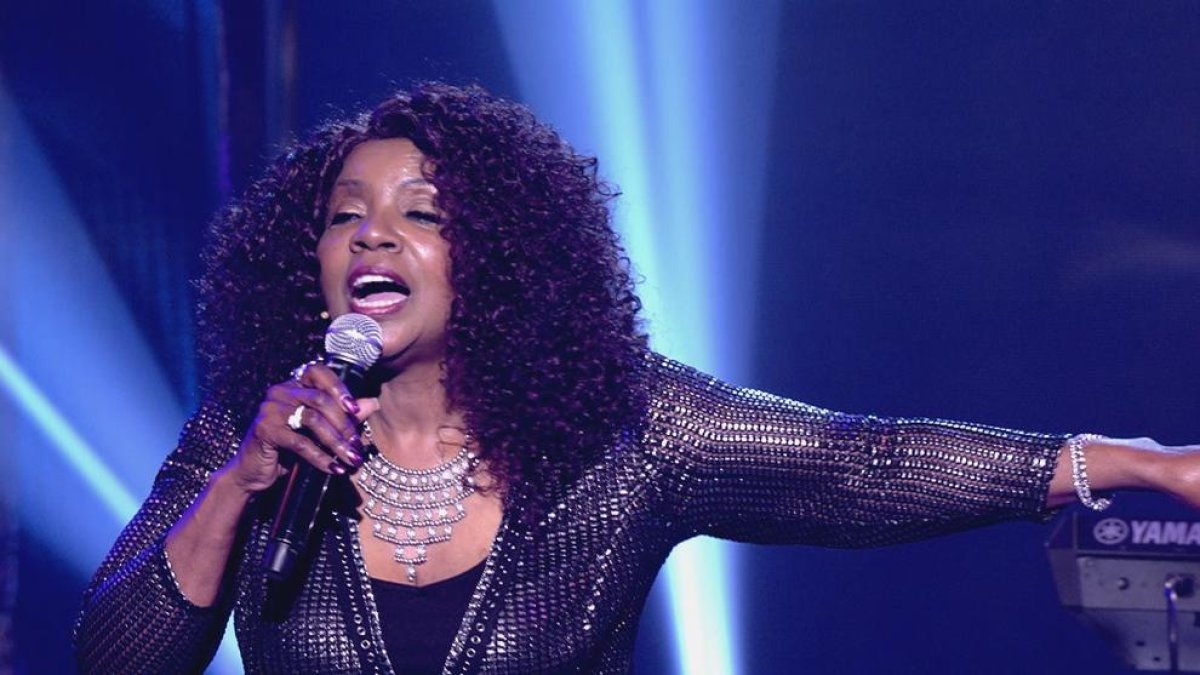 Gloria Gaynor visita Telecinco
