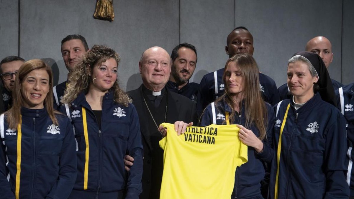 Un moment de la presentació, ahir, del nou equip.