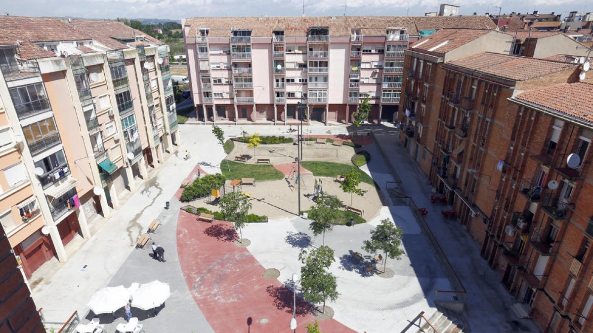 Vista panorámica de la plaza, cuya urbanización fue inaugurada en junio de 2014
