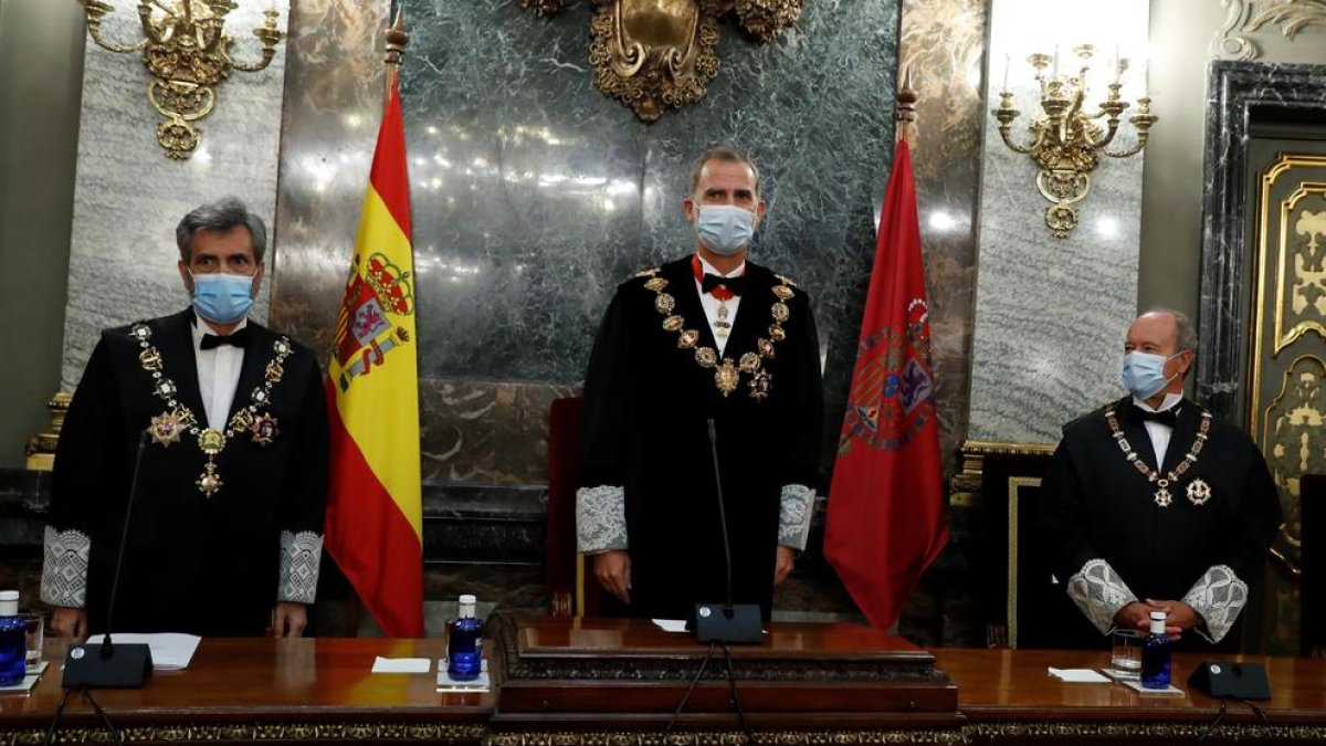 Lesmes i Felip VI, ahir, durant l’obertura de l’any judicial.