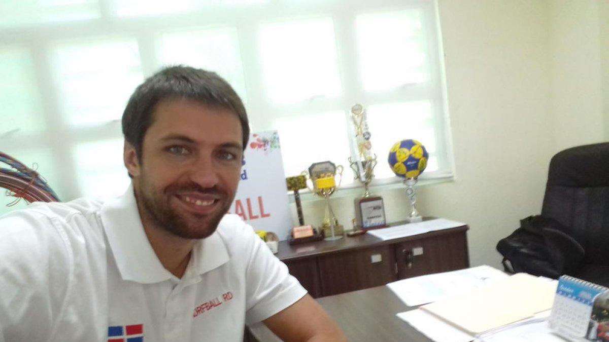 Guillem Castanyer lleva cinco años en la República Dominicana impulsando el korfball.