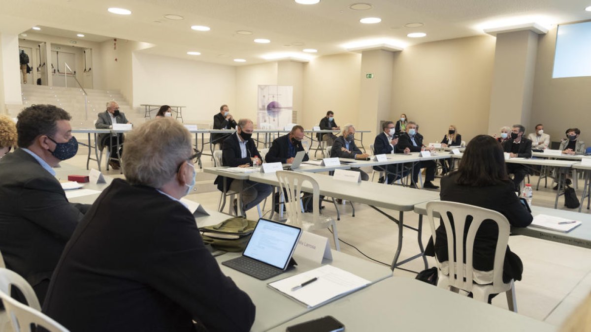 La reunión del consejo general de GlobaLleida celebrada este jueves.