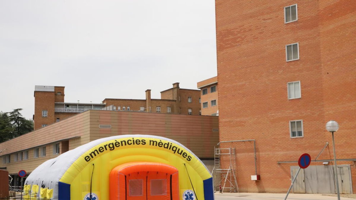 Imagen del hospital de campaña al Arnau de Vilanova de Lleida