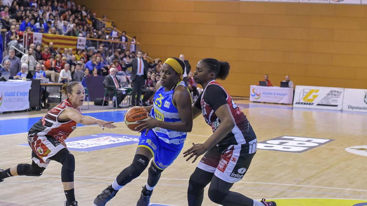 Richards durant el partit de semifinals contra el Girona.