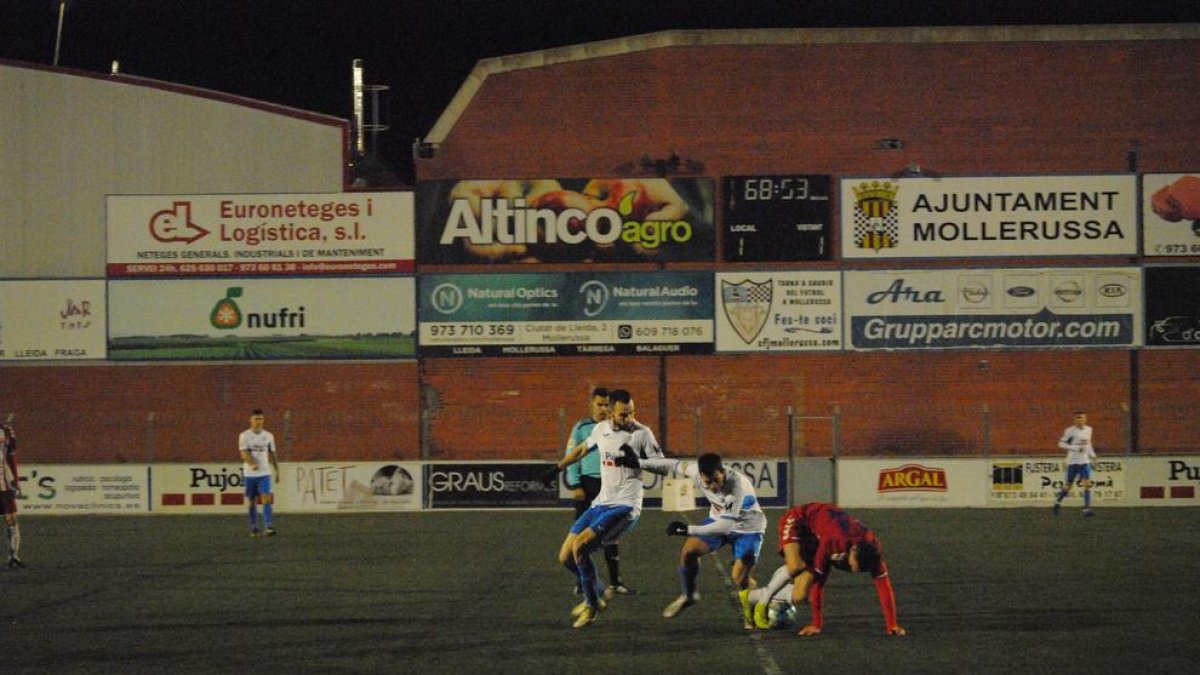 Una acció del matx, que es va completar ahir després d’haver-se suspès el 23 de desembre.