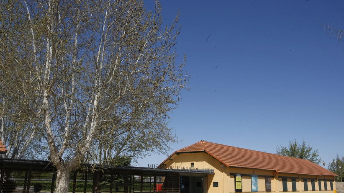 L'ajuntament de Lleida habilita zones WiFi en tots els centres cívics