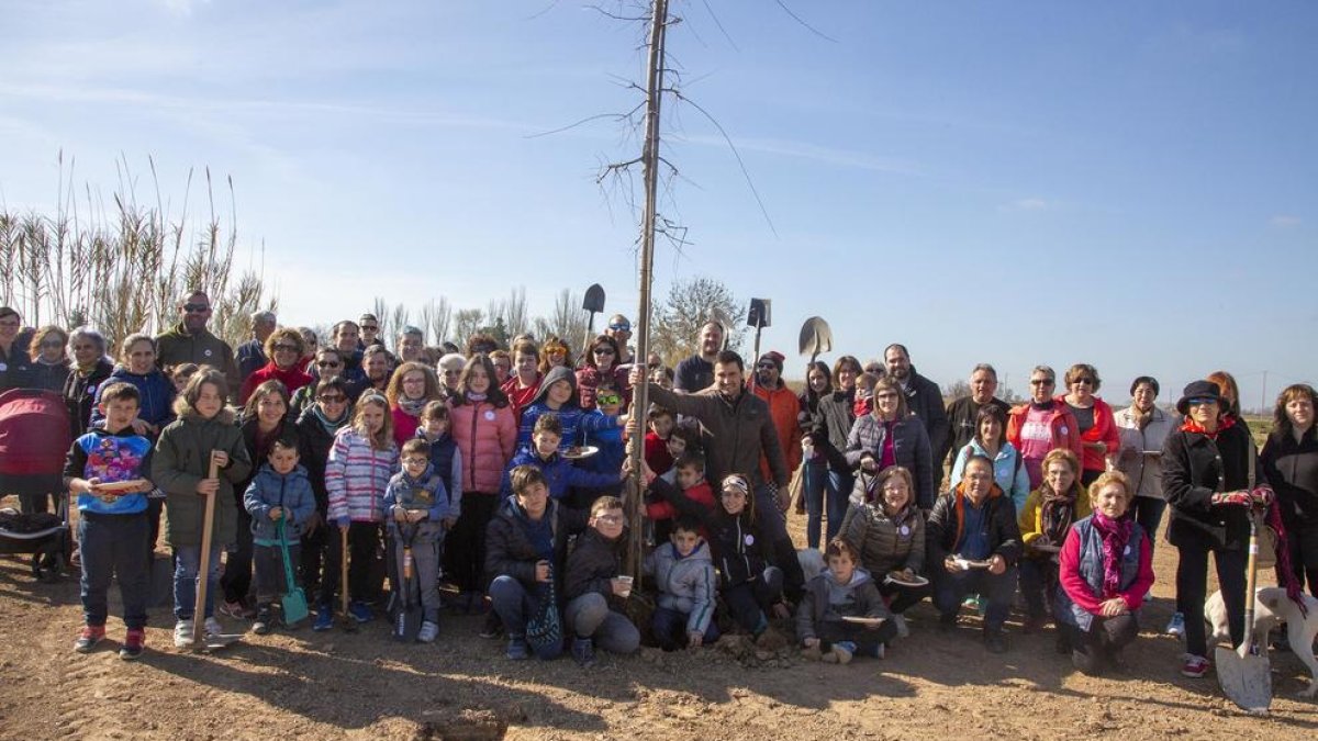 Foto de família dels participants a la jornada d’ahir.