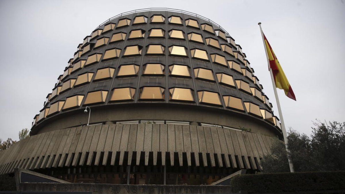 El Tribunal Constitucional.