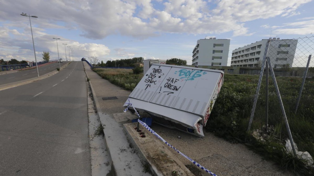 Estado en el que quedó la caseta tras el accidente.