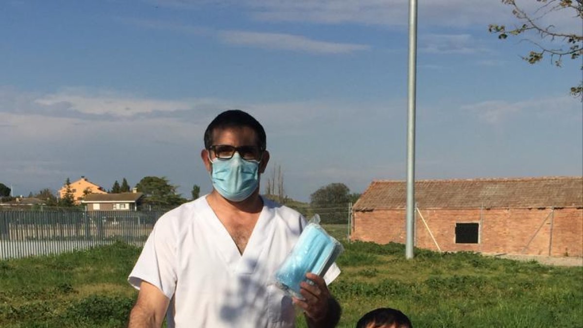 Atlas Energia dóna milers de mascaretes a centres de persones amb discapacitat i residències de Lleida