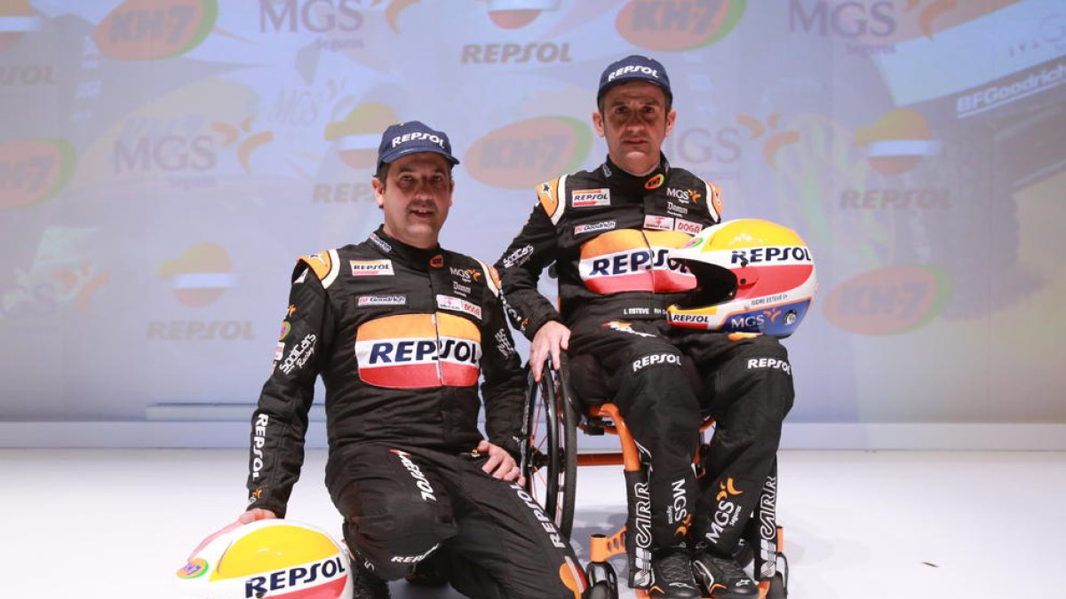 Txema Villalobos i Isidre Esteve, ahir durant la presentació de l’equip.