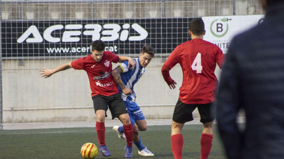 El Alcarràs no pudo mantener la reacción y acabó perdiendo.