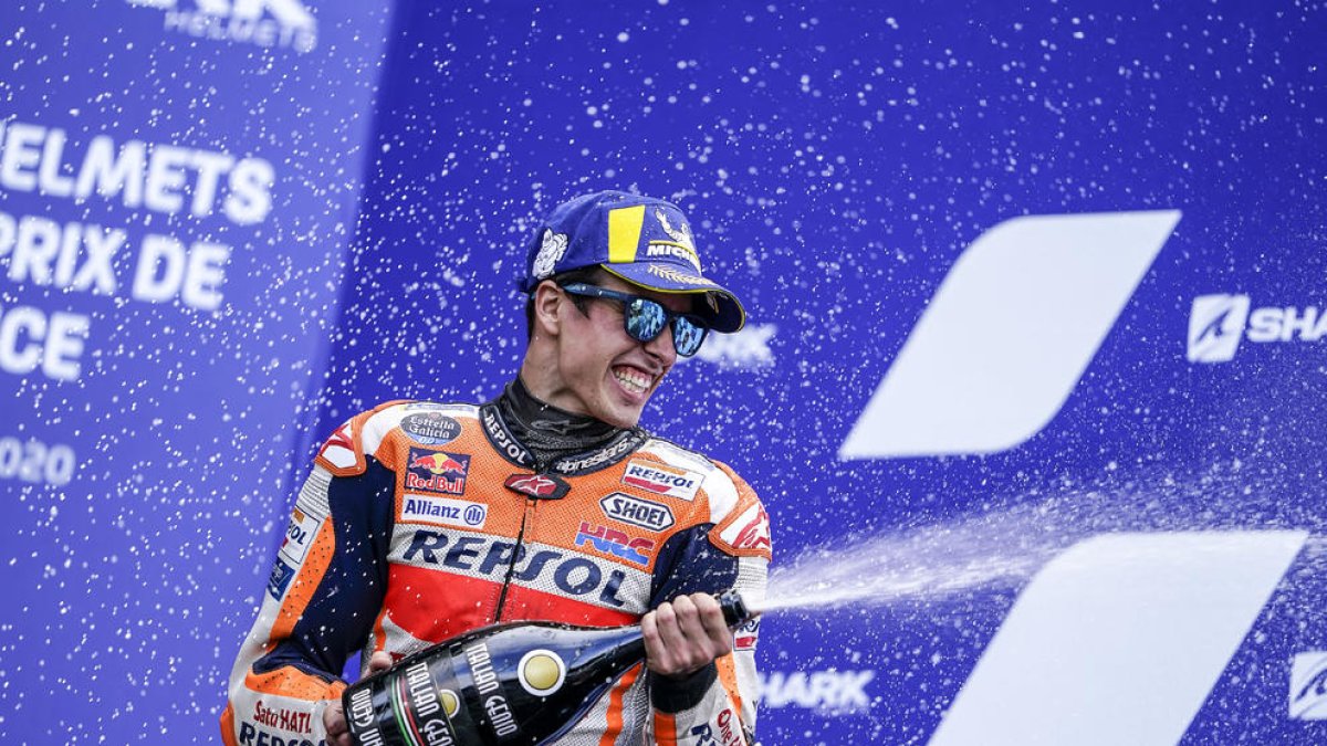 El piloto de Cervera subió al segundo cajón del podio en Le Mans.