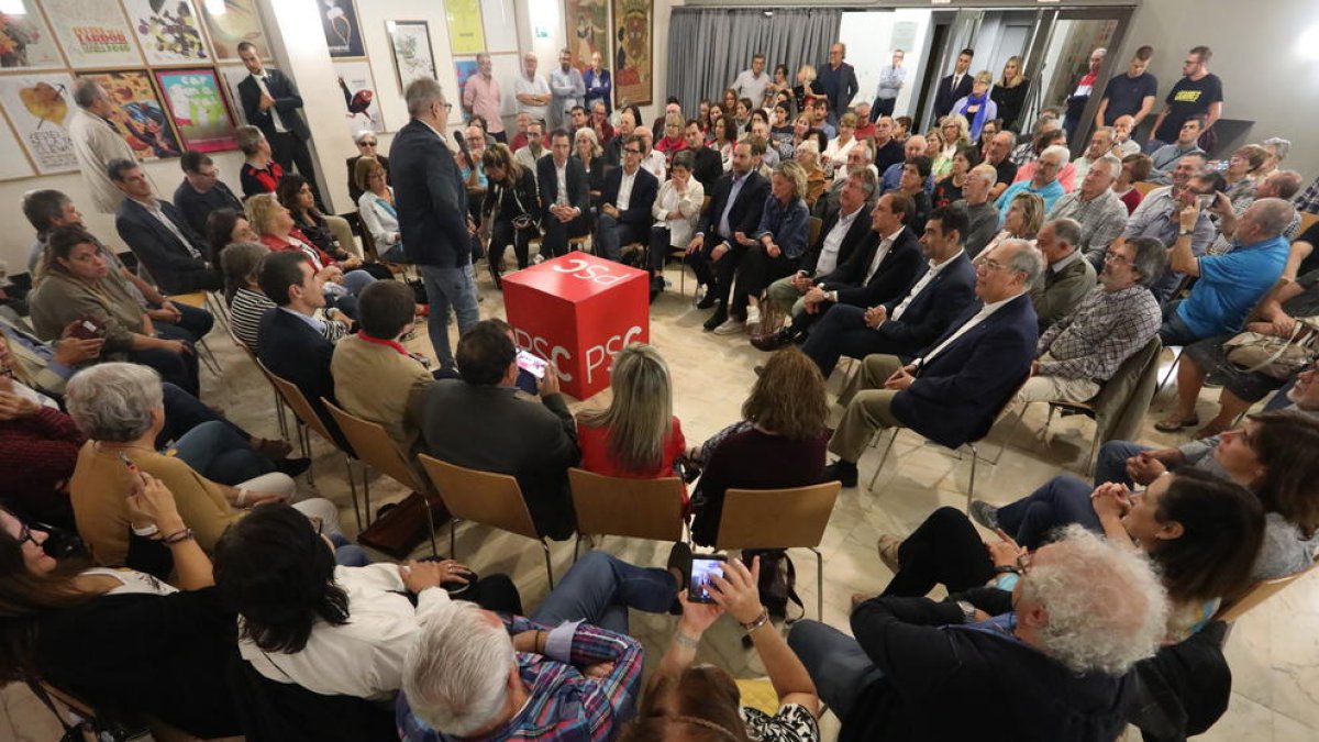 Imatge de l’acte de precampanya en què van participar Ábalos i altres càrrecs del PSOE.