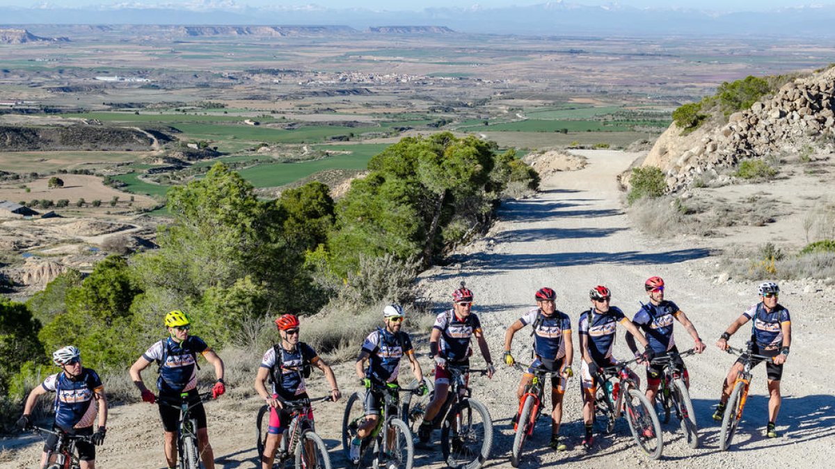 L’Ekke ha preparat la cita als Monegres.