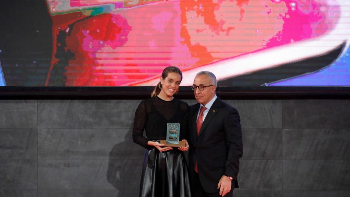 Ona Carbonell, amb Alejandro Blanco, president del COE.