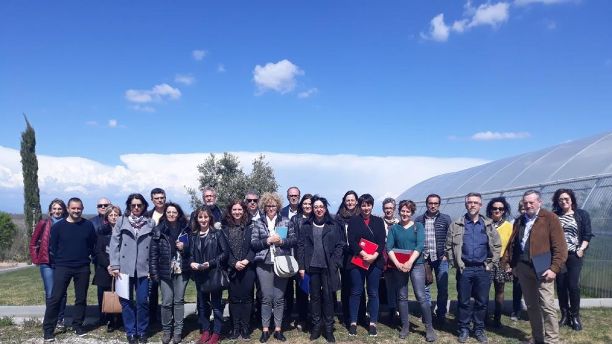 Directius de divuit seccions de crèdit de Lleida van prendre part ahir en l’inici del curs a les Borges.