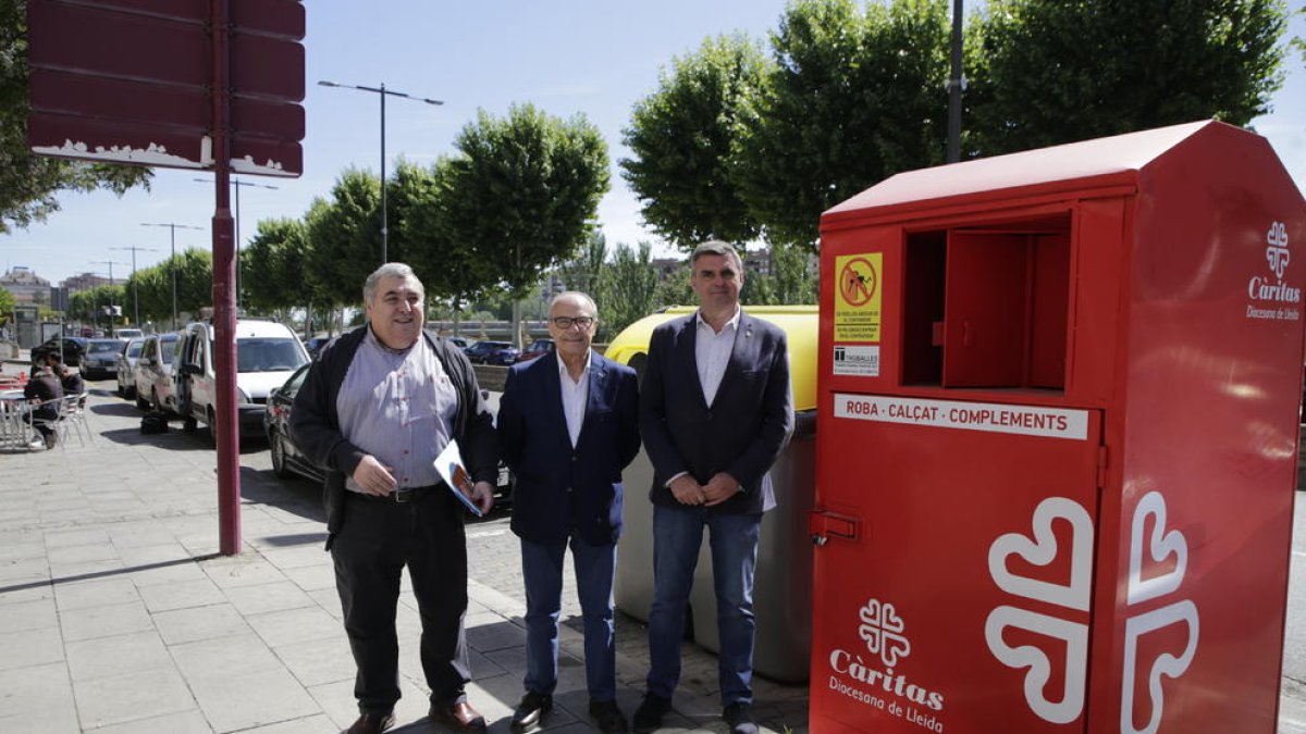 Presentació d’un dels contenidors, ahir.
