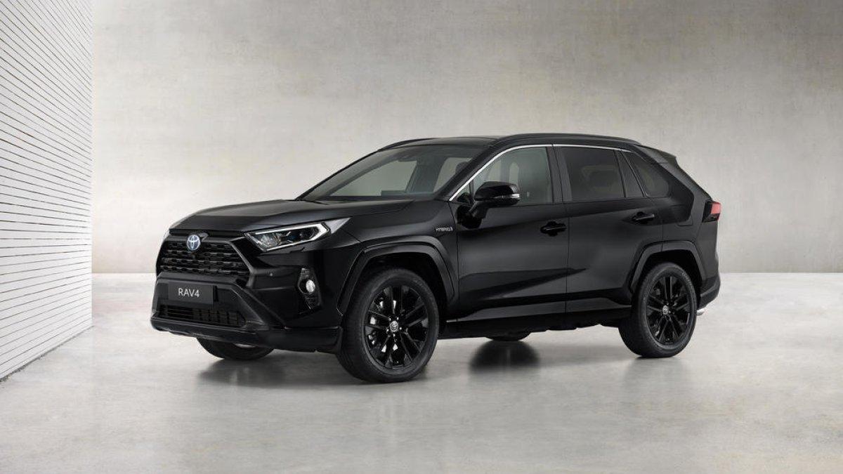 Toyota llança la versió Black Edition del RAV4 híbrid