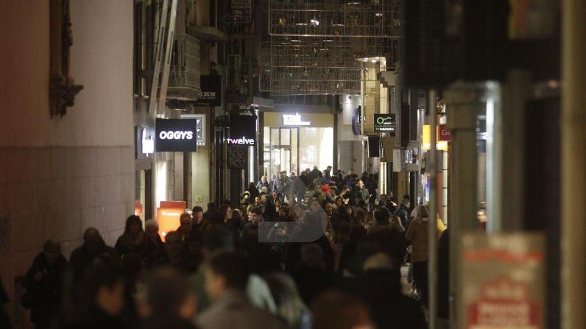 Els lleidatans mantenen l'aposta per les rebaixes malgrat els descomptes anticipats