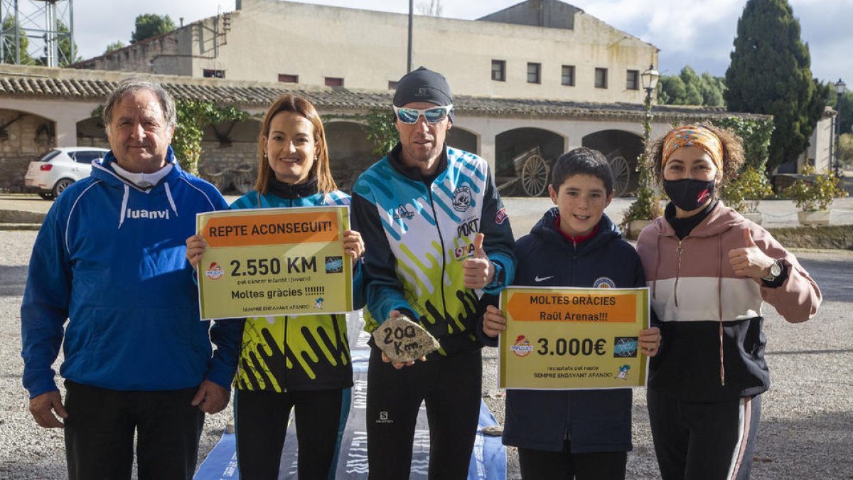 L’atleta Raül Arenas ahir després de culminar el seu repte.