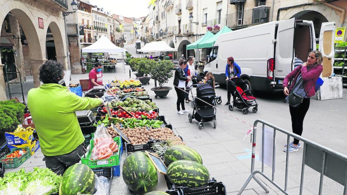 Imagen del mercado de Les Borges, que reabrió ayer.
