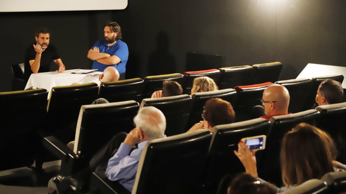 Xavi Font y Óscar Sánchez dedicaron un cinefórum al público tras terminar la proyección de la cinta.