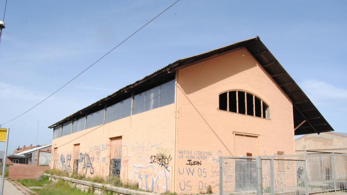 El refugio temporal de mascotas abandonadas.