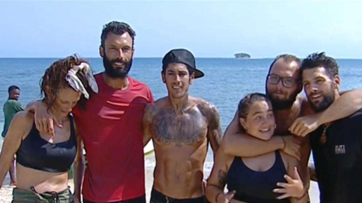 Ahí los tienen, tan felices en los Cayos.