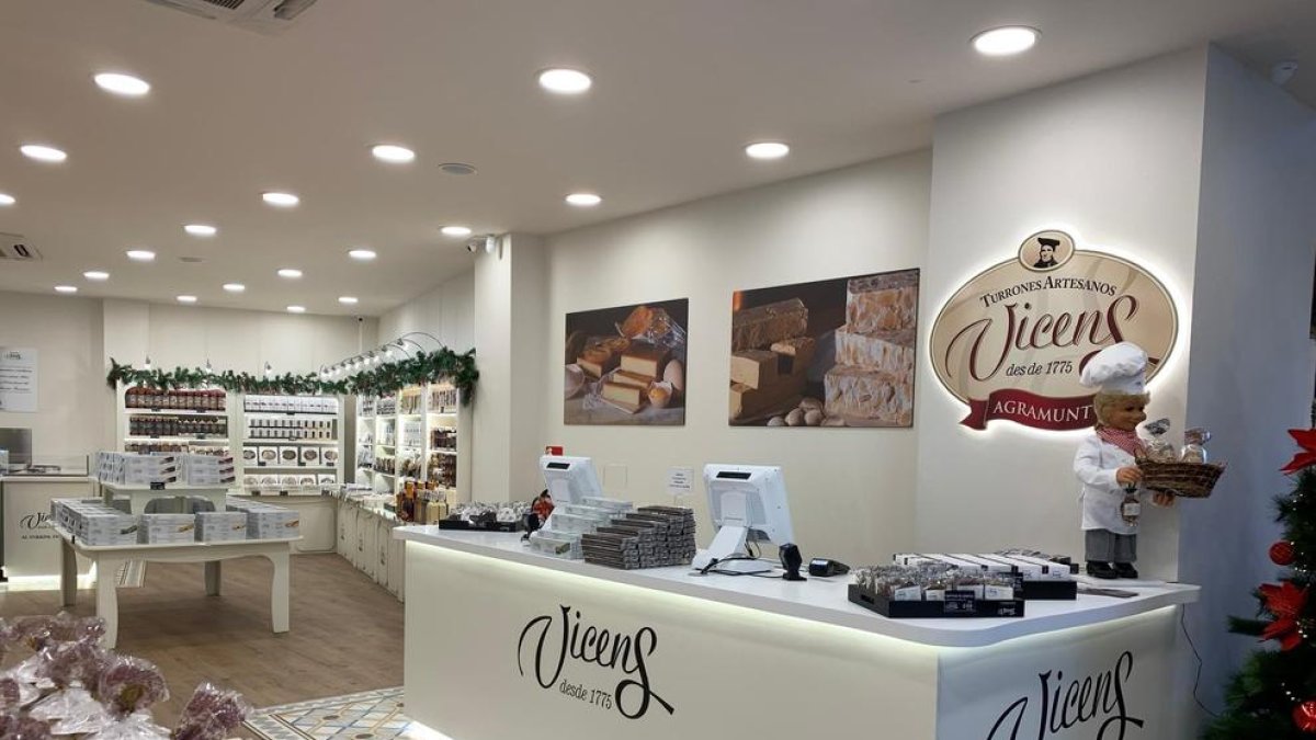 Torrons Vicens obre a Madrid la seua botiga més gran del món