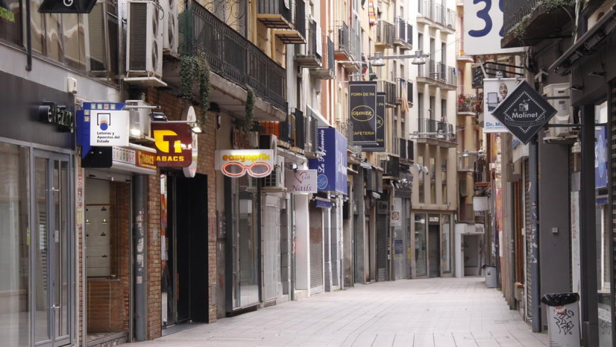 La calle Sant Antoni del Eix Comercial de Lleida.