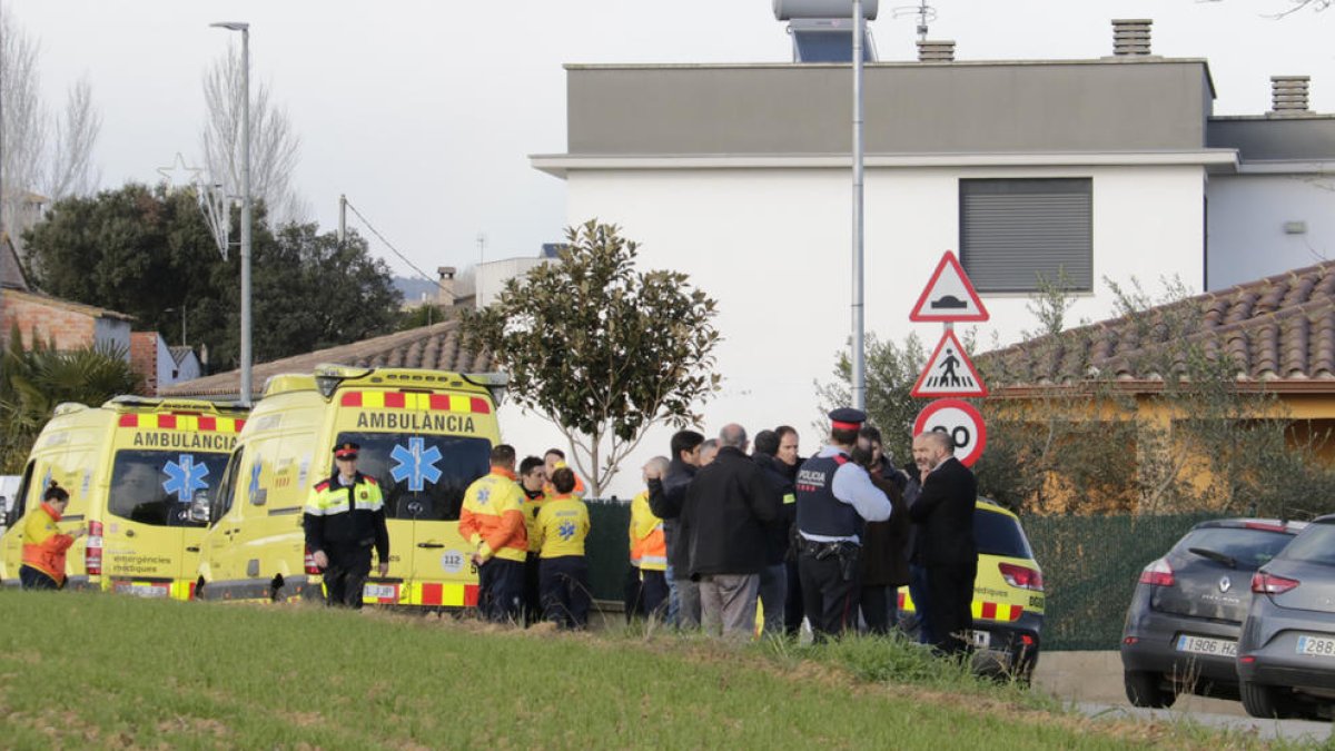 La niñas fueron encontradas por su padre en el domicilio familiar al volver de trabajar.