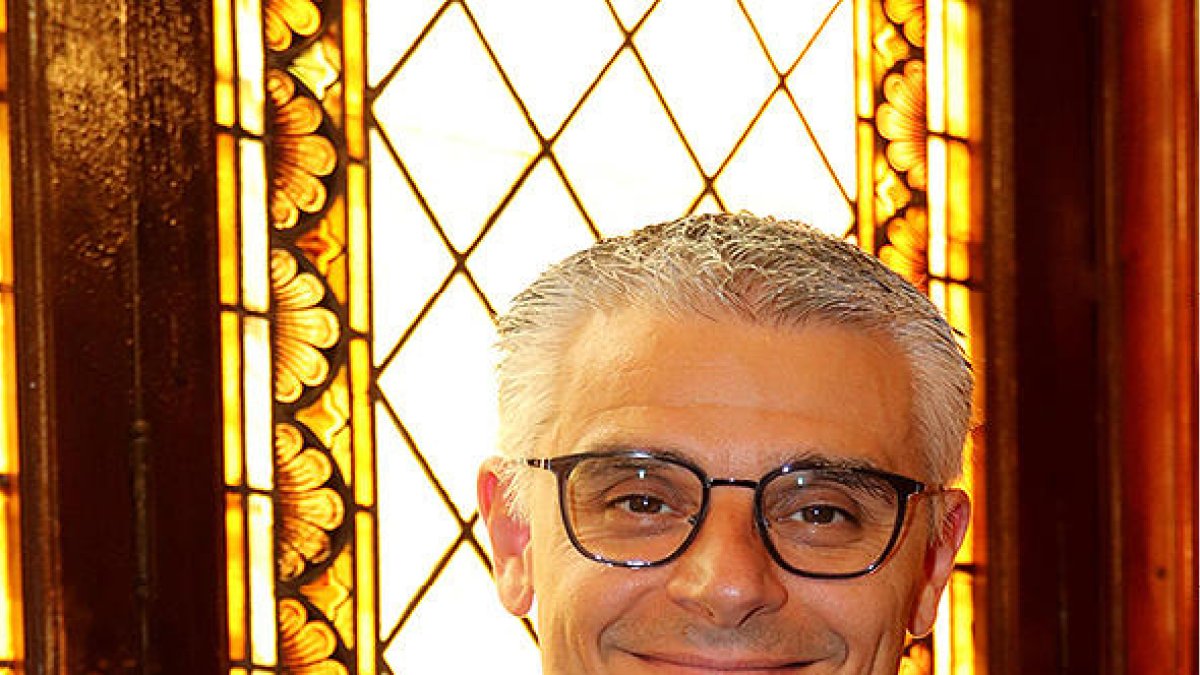 Rendició o aixecar-nos!