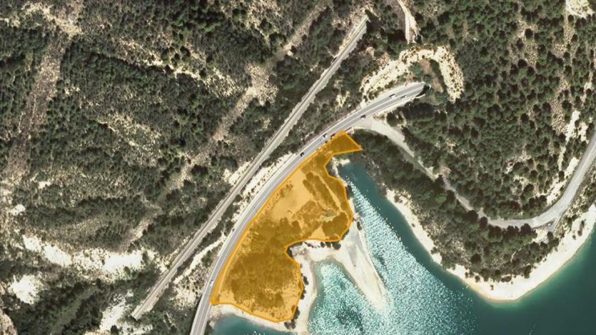 Endesa cede una parcela en arrendamiento al ayuntamiento de Talarn para usos lúdicodeportivos