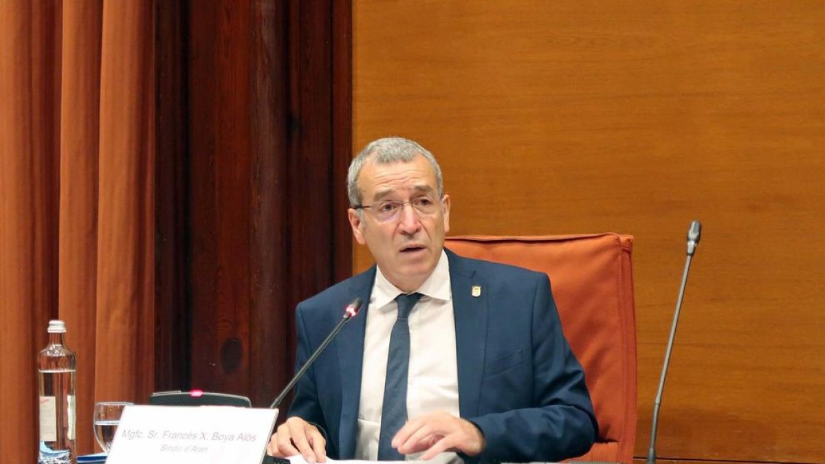 El síndic d'Aran, Francesc Xavier Boya, durant la compareixença al Parlament.