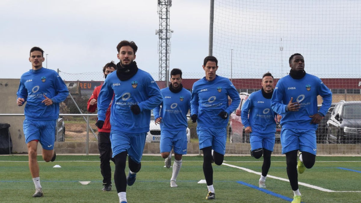 El Lleida va començar a preparar el partit de Copa de demà al camp del Marbella.