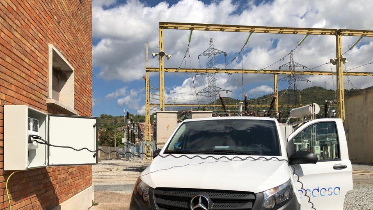 Endesa engega una prova pilot per afavorir els desplaçaments dels seus treballadors en vehicles elèctrics