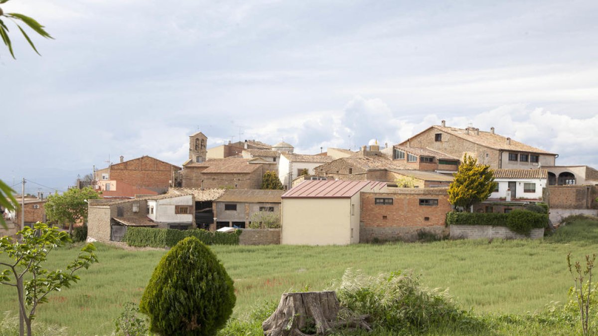 Vista general del pueblo de Ossó de Sió, donde prevalece la calma y se respira armonía.